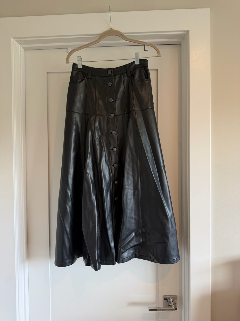 Cinq à Sept 5 à 7 Veena Black Vegan Leather Midi Skirt Size 0